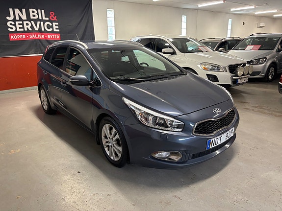Kia Ceed 2 of 7