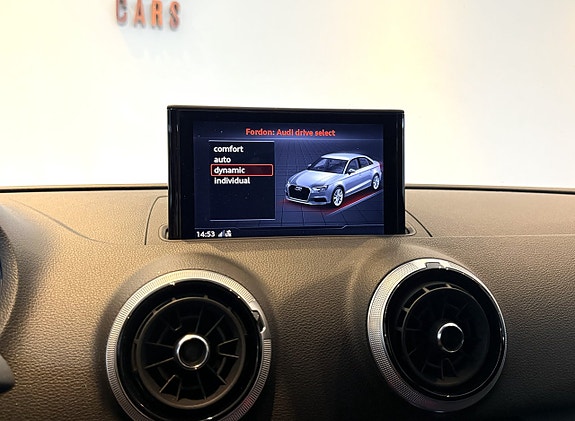 Audi RS3 21 of 24