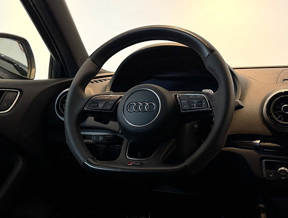 Audi RS3 16 of 24