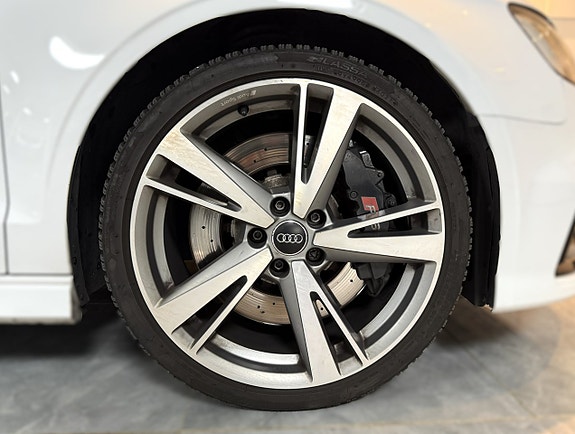 Audi RS3 8 of 24