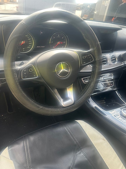Mercedes-Benz E200 d 5 of 5