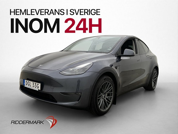Tesla Model Y 3 of 30