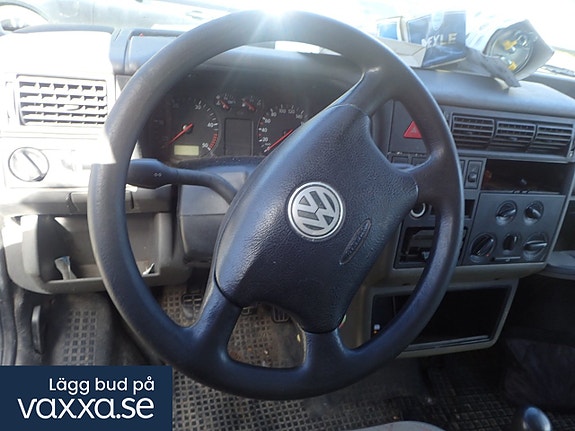 Volkswagen Transporter 14 of 27