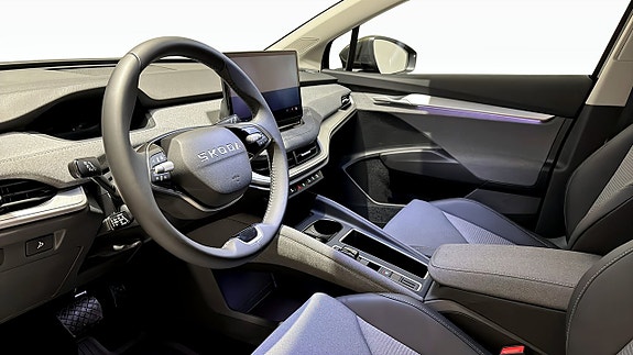 Skoda Enyaq 6 of 12