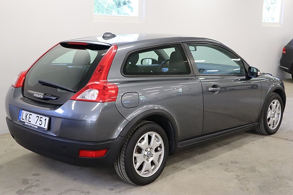 Volvo C30 2 of 19