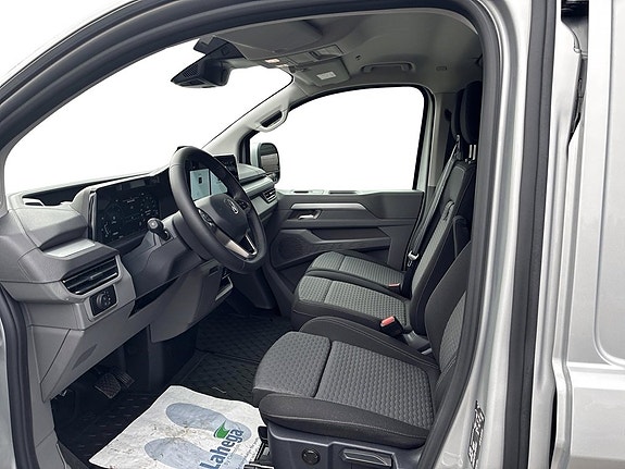 Volkswagen Transporter 10 of 12