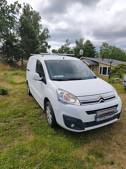 Citroen Berlingo 2 of 10