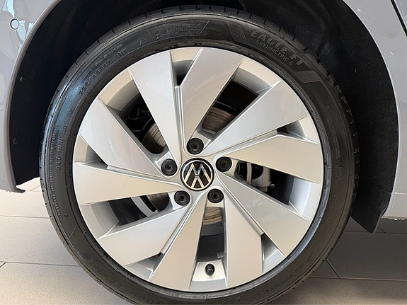 Volkswagen Golf I 8 of 21