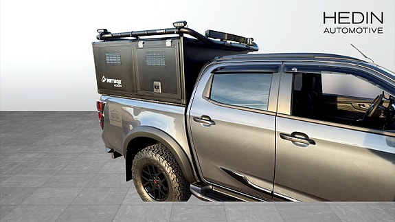 Isuzu D-max 7 of 9
