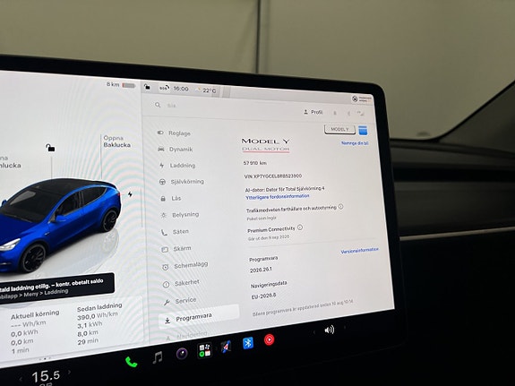 Tesla Model Y 23 of 30