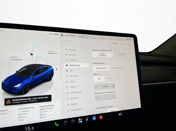 Tesla Model Y 22 of 30