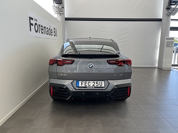 BMW iX2 12 of 15