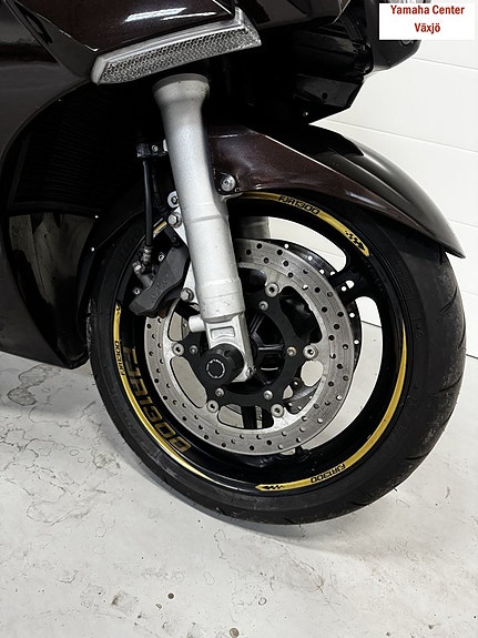 Yamaha FJR1300A 10 of 11