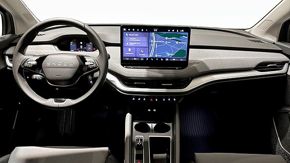 Skoda Enyaq 7 of 12