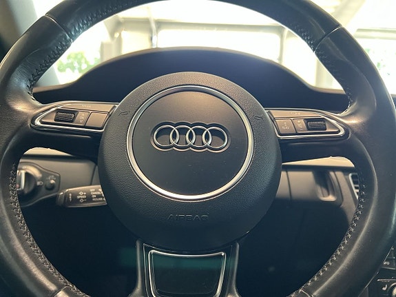 Audi A4 allroad 13 of 29