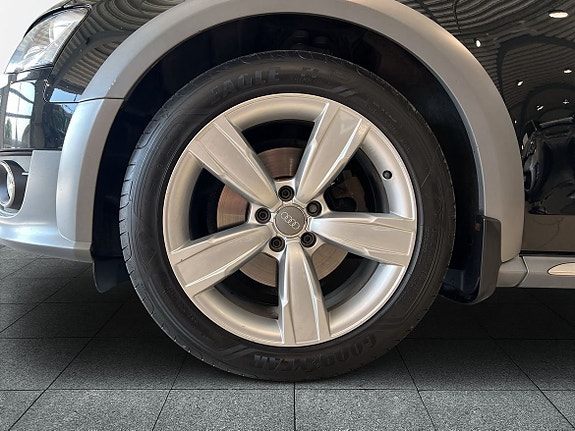 Audi A4 allroad 16 of 29