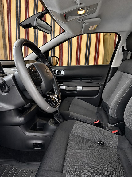 Citroen C4 Cactus 4 of 18