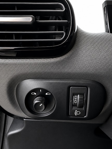Citroen C4 Cactus 10 of 18