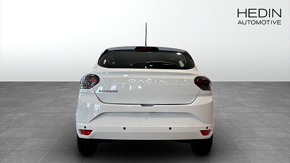 Dacia Sandero 7 of 10