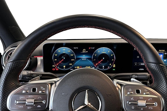 Mercedes-Benz A200 7 of 15