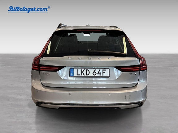 Volvo V90 8 of 12