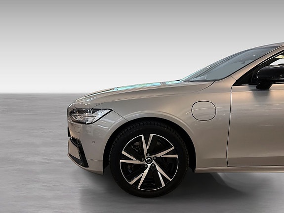 Volvo V90 9 of 12