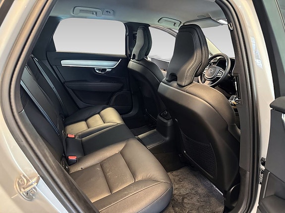 Volvo V90 12 of 12