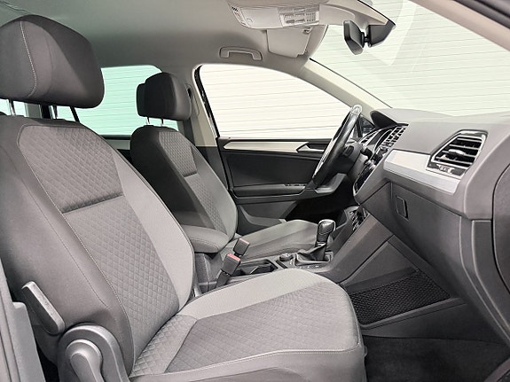 Volkswagen Tiguan 17 of 18