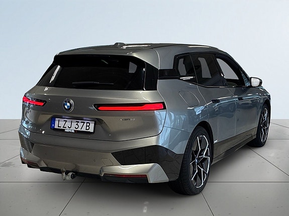 BMW iX 6 of 20