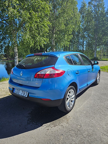 Renault Megane III 5 of 12