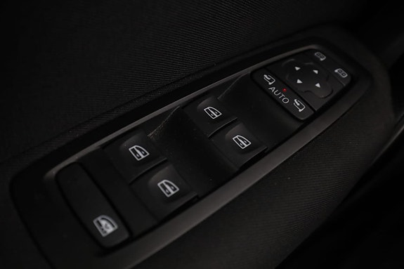 Renault Megane 28 of 30