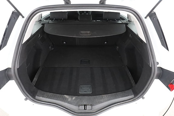 Renault Megane 18 of 30