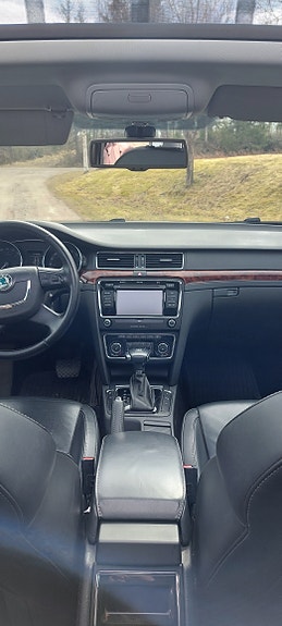 Skoda Superb 9 of 9