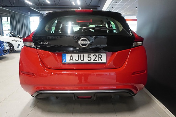 Nissan Leaf 6 of 14