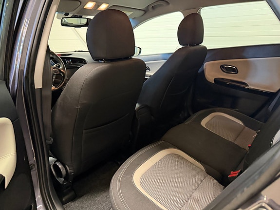 Kia Ceed 17 of 20