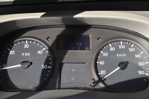 Renault Master 9 of 9