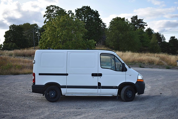 Renault Master 4 of 9