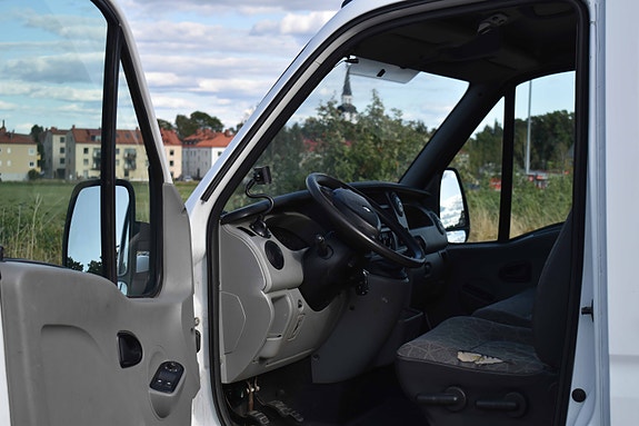 Renault Master 8 of 9