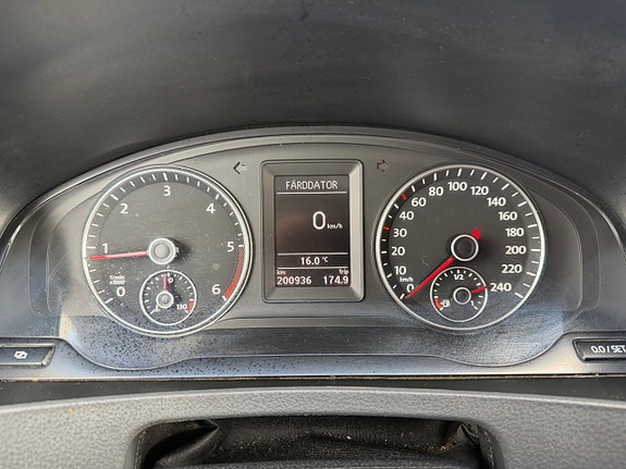 Volkswagen Transporter 15 of 23