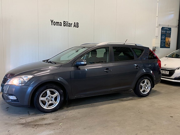 Kia Ceed 2 of 12