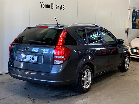 Kia Ceed 9 of 12