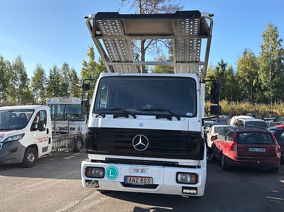 Mercedes-Benz 1927 4 of 17