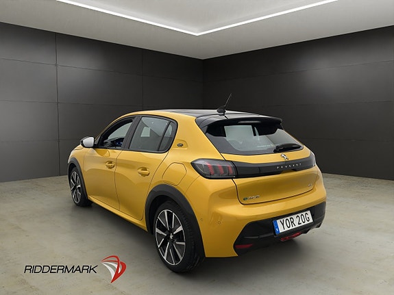 Peugeot e-208 6 of 30