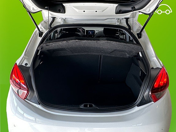 Peugeot 208 17 of 26