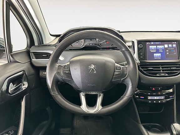 Peugeot 208 14 of 26