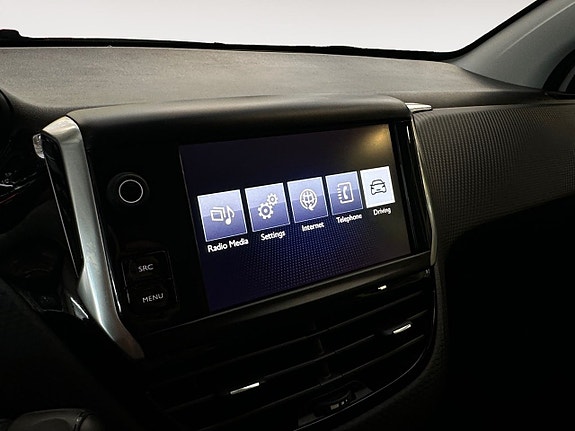 Peugeot 208 19 of 26