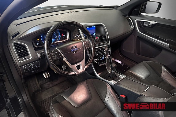 Volvo XC60 9 of 21