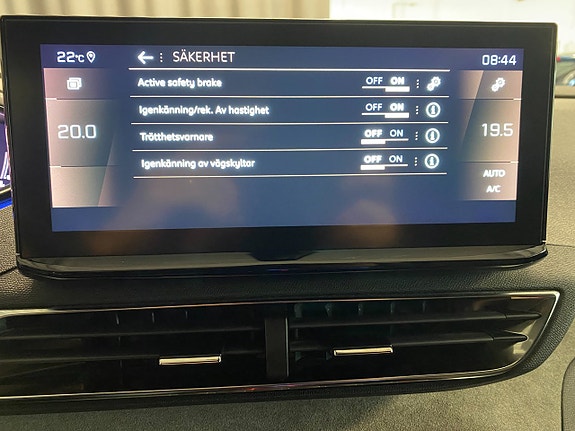 Peugeot 3008 15 of 20