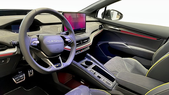 Skoda Enyaq 6 of 12