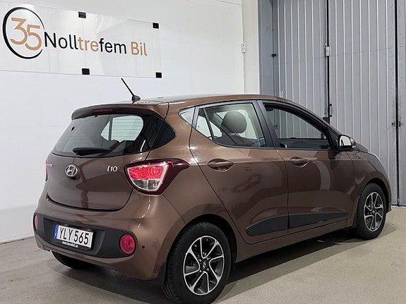 Hyundai i10 5 of 21